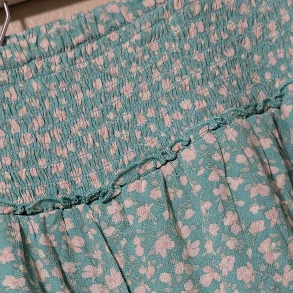 NWT American Eagle tiered ruffle ditzy floral skirt size Large whimsical fairy - Picture 8 of 10